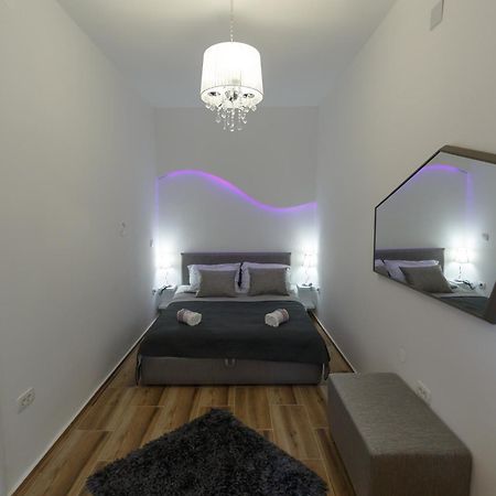 Apartman Royal Σλαβόνσκι Μπροντ Εξωτερικό φωτογραφία