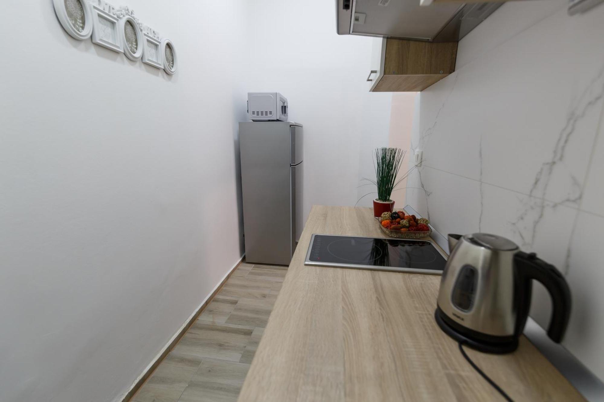 Apartman Royal Σλαβόνσκι Μπροντ Εξωτερικό φωτογραφία